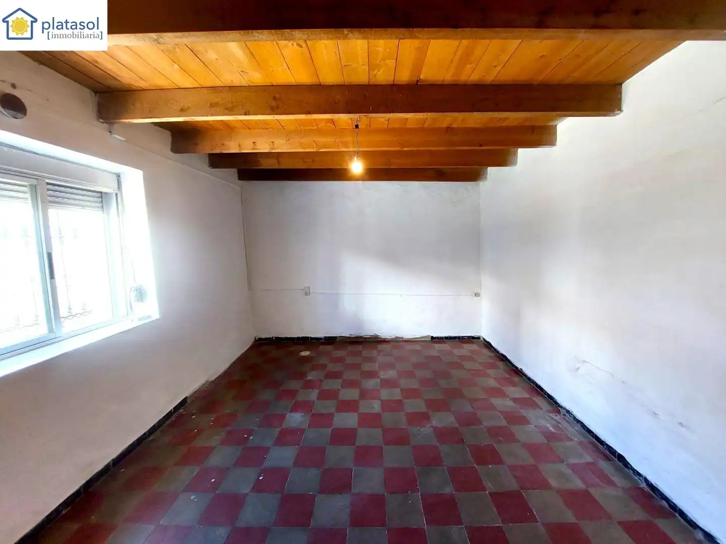 Haus oder Chalet zum Verkauf in El Garrobo mit Privatgarten