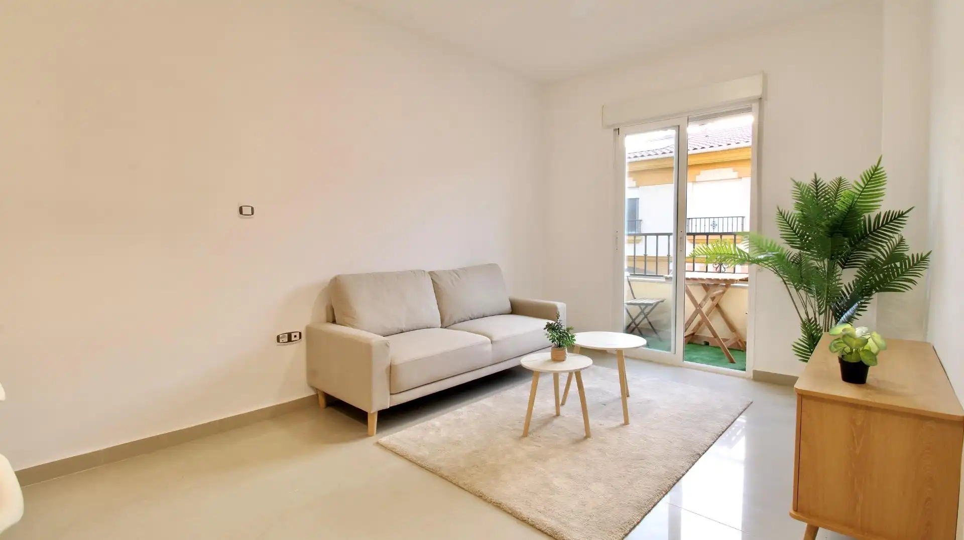 Sala d'estar de Pis en venda en Atarfe amb Terrassa i Balcó