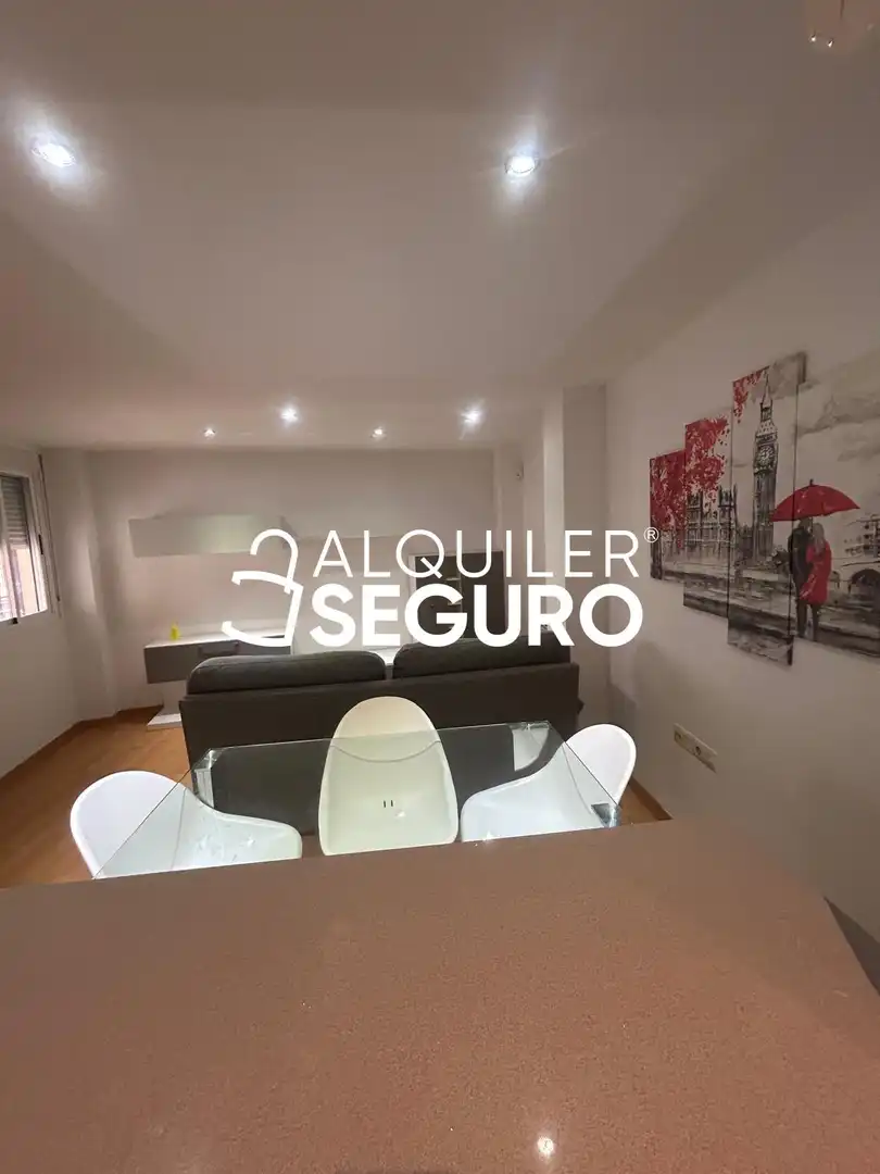 Wohnzimmer von Wohnung zur Miete in Churriana de la Vega mit Klimaanlage, Heizung und Abstellraum