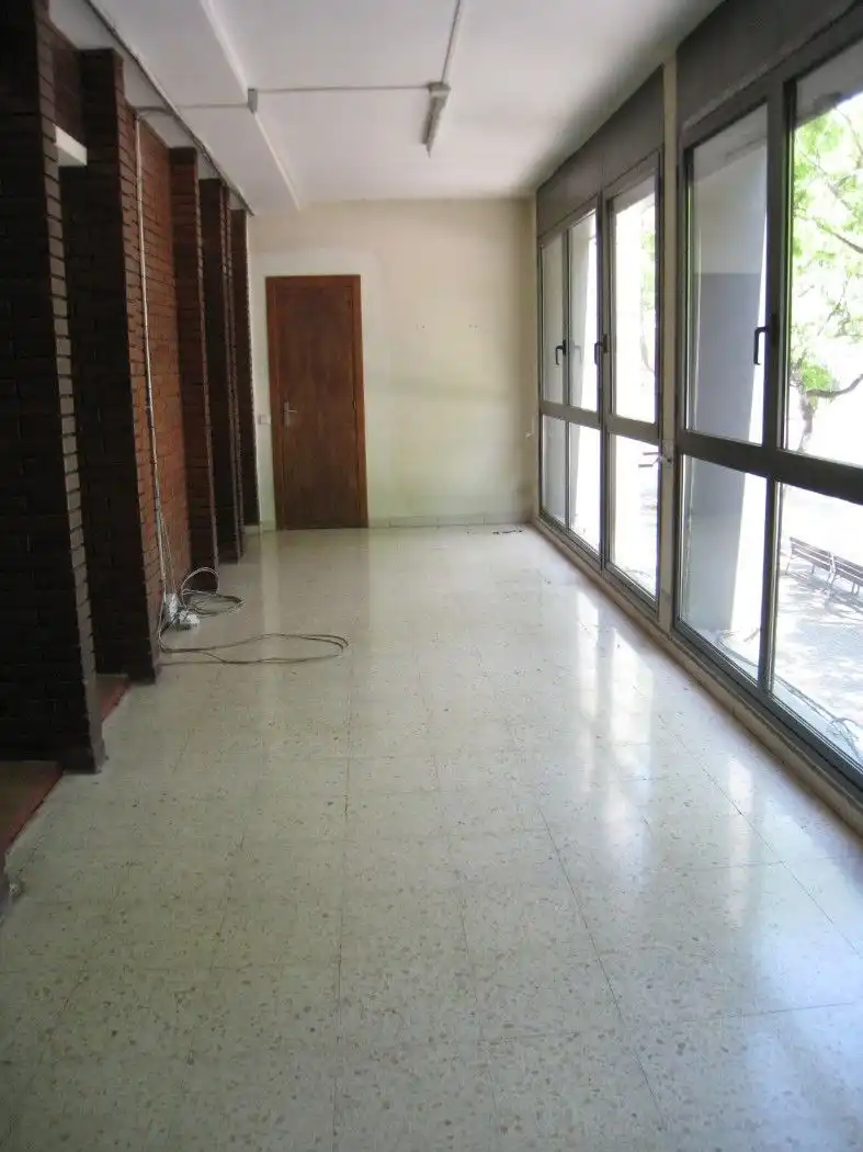 Office for rent in Barcelona  with Air Conditioner