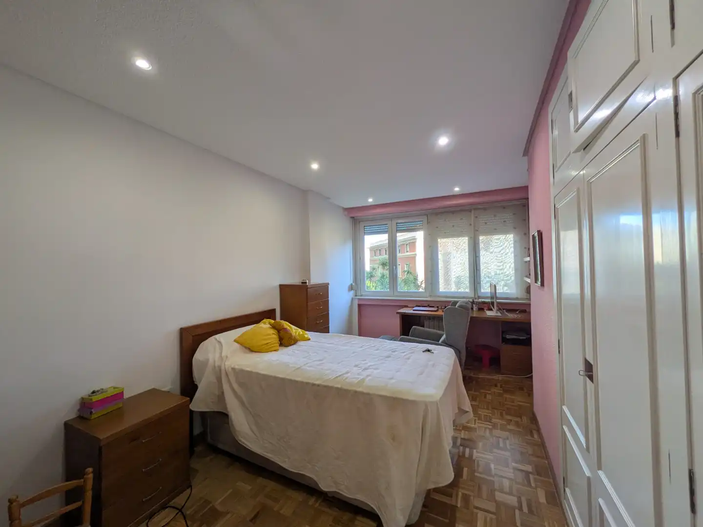 Habitación de Piso en venta en Castellón de la Plana / Castelló de la Plana con Terraza
