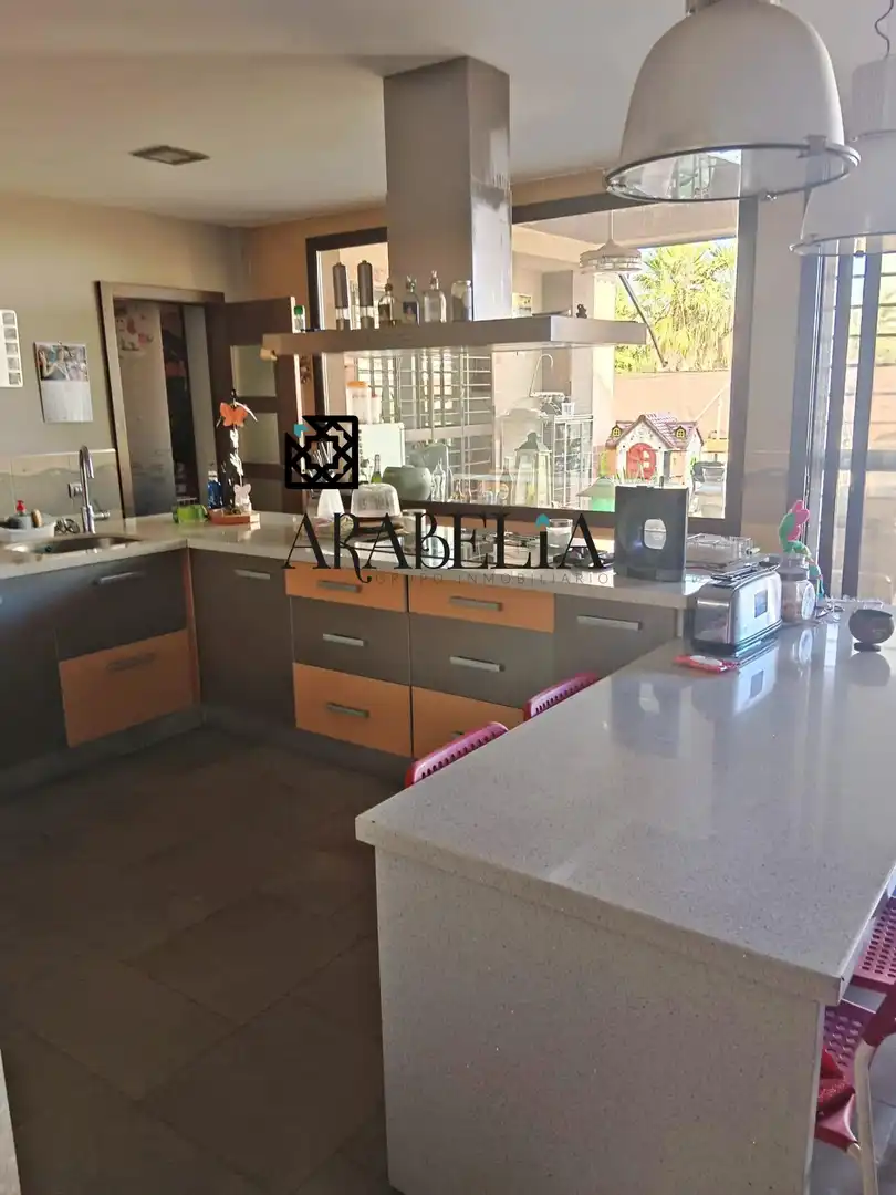 Villa mit Pool zum Verkauf in La Carlota, imagen 8