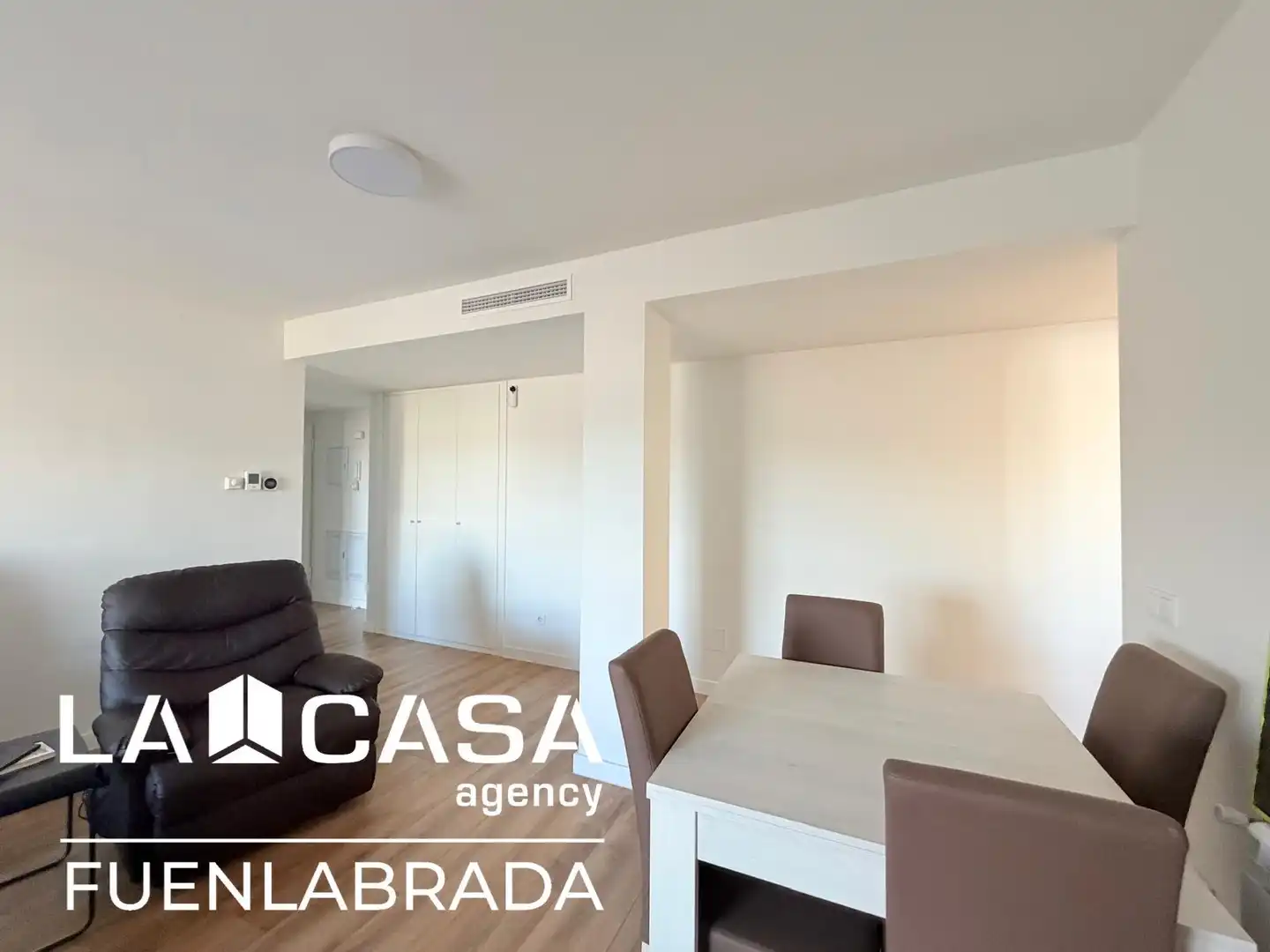 Appartamento con terrazza in vendita a Calle de Madrid, imagen 6