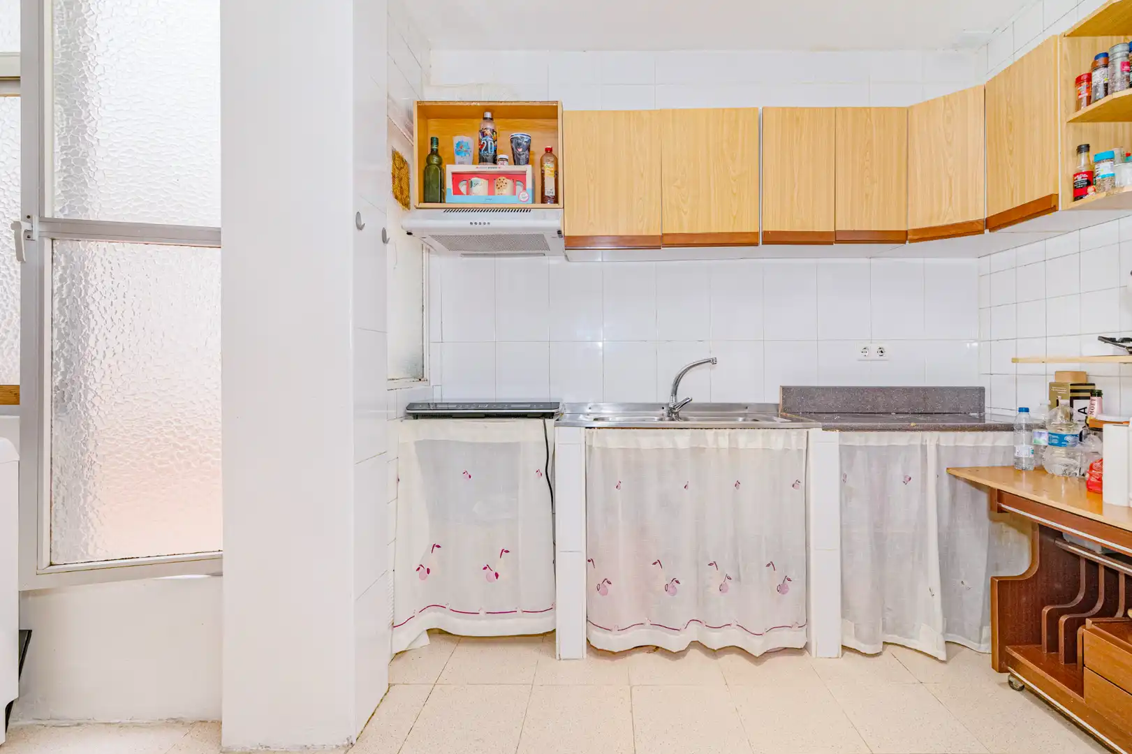 Küche von Wohnung zum Verkauf in Granada mit Balkon