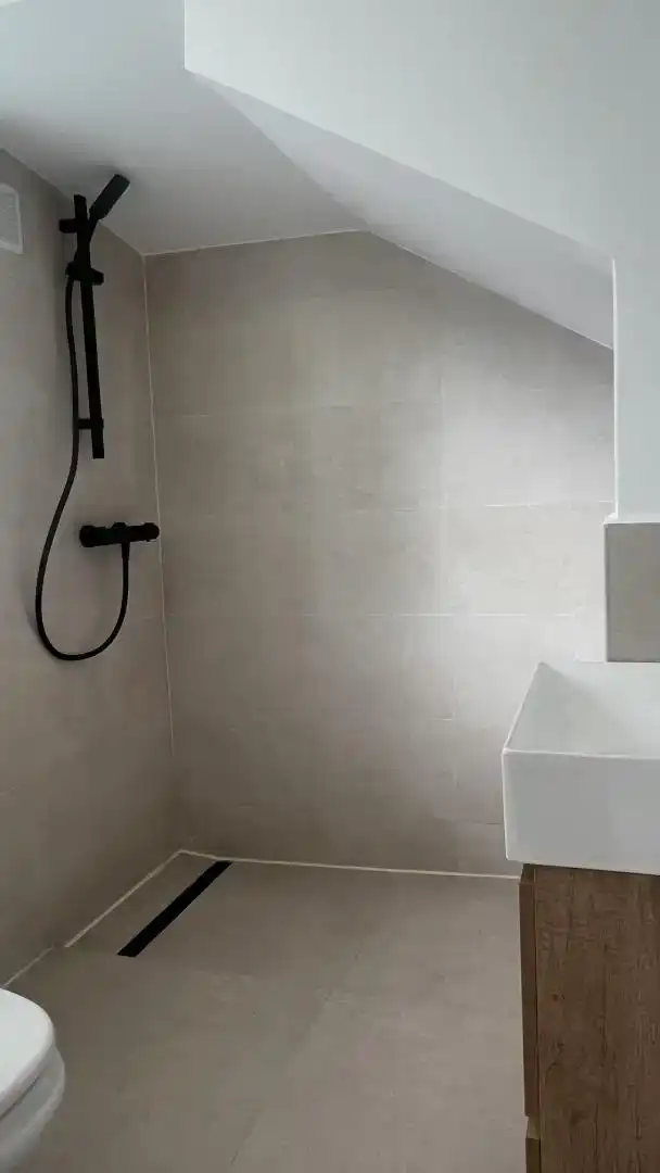 Bany de Casa o xalet de lloguer en  Madrid Capital amb Aire condicionat