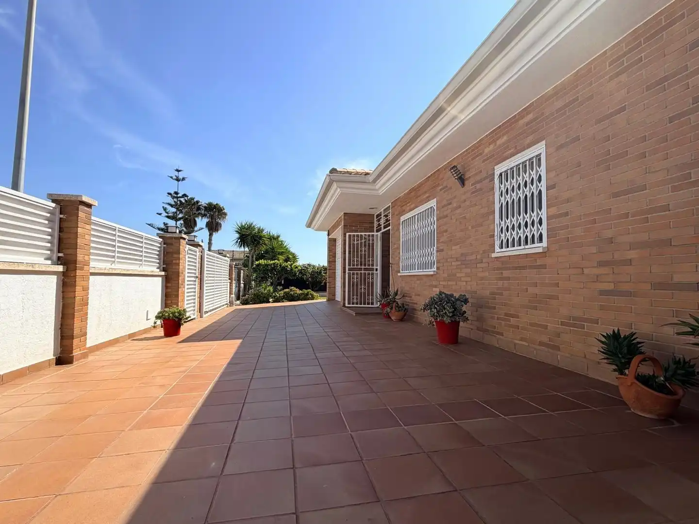 Vista exterior de Casa o chalet en venta en El Vendrell con Calefacción, Jardín privado y Piscina