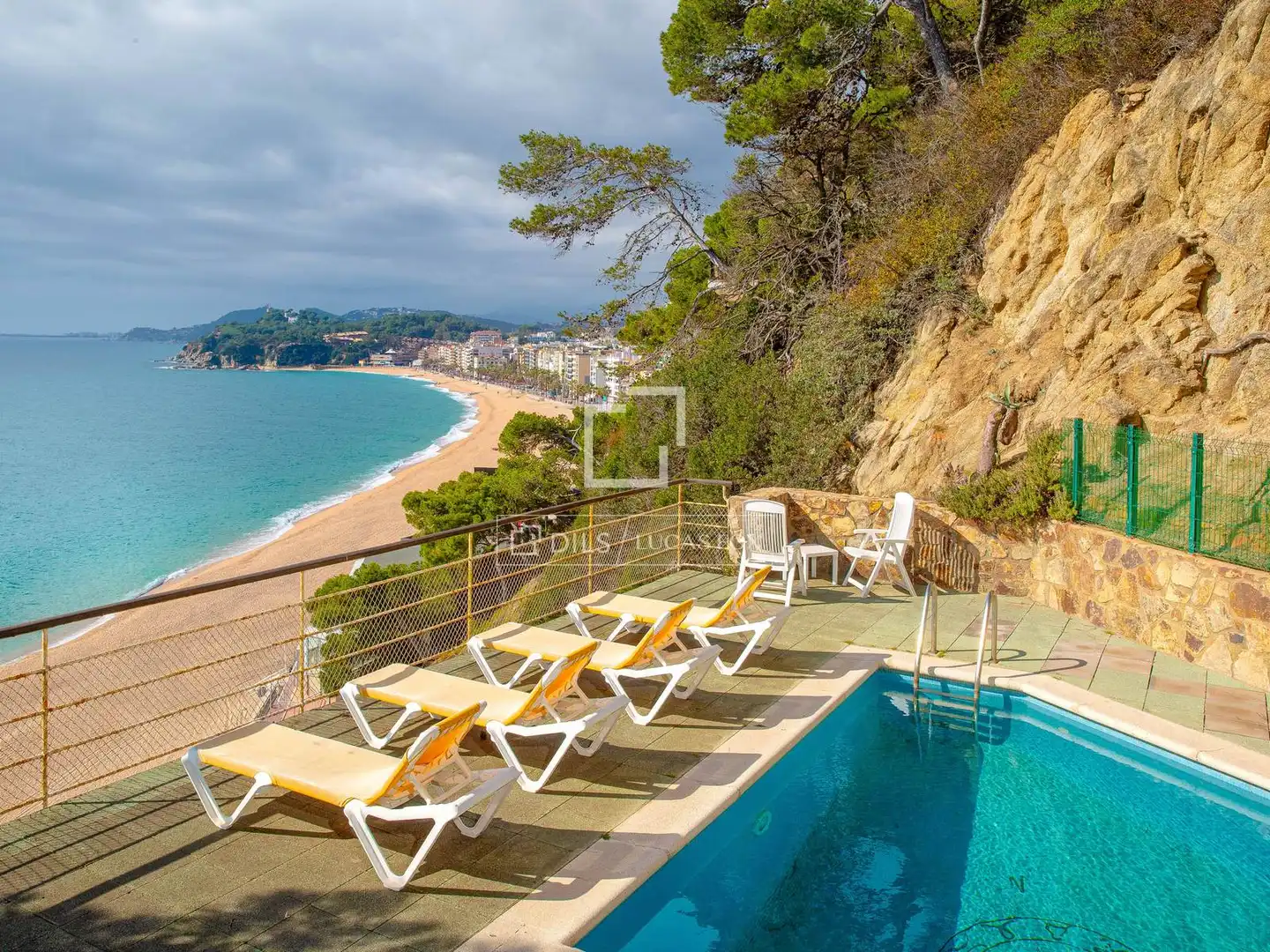 Terrassa de Casa o xalet en venda en Lloret de Mar amb Jardí privat, Traster i Piscina