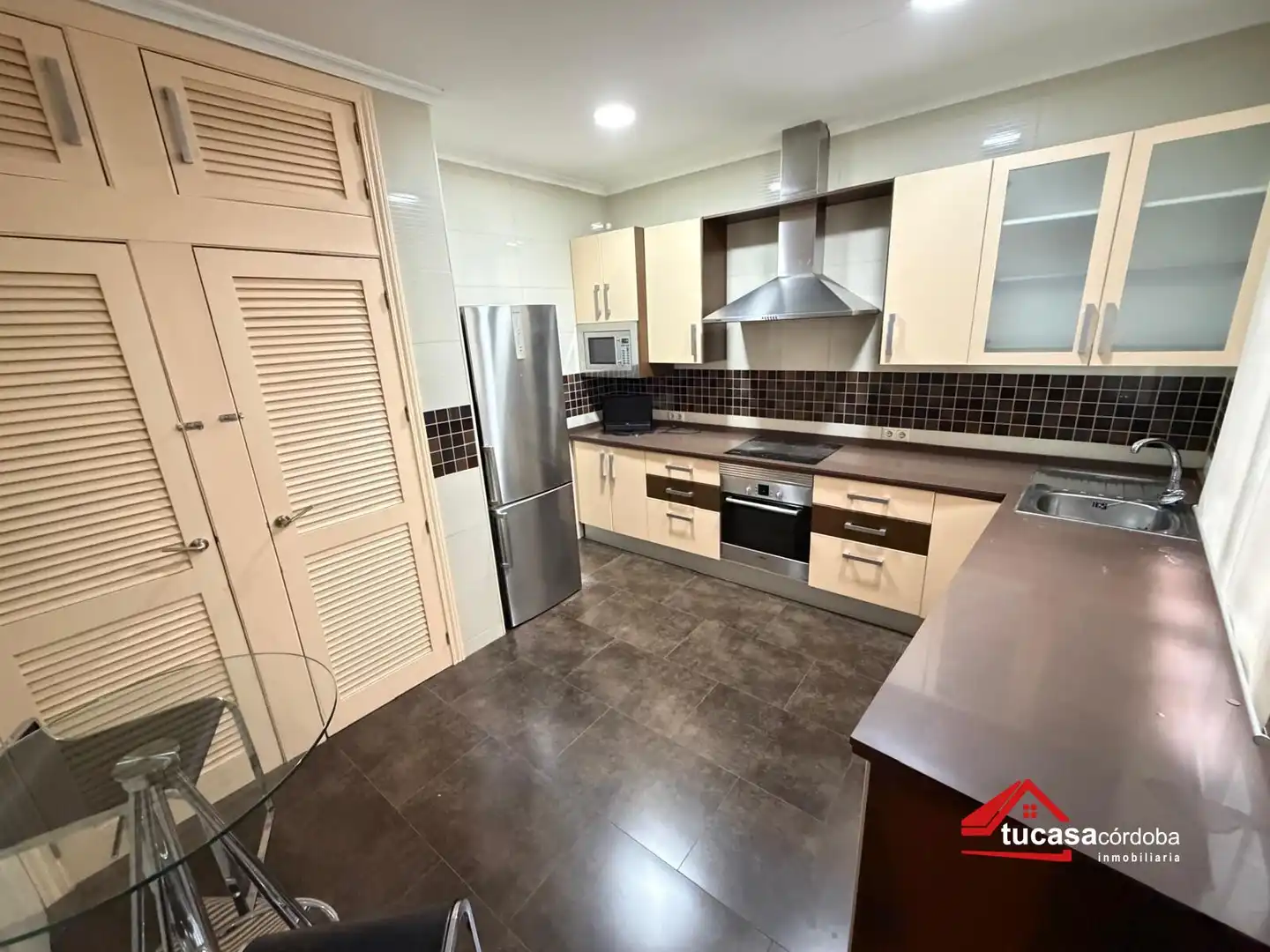 Cocina de Piso en venta en Córdoba con Terraza, Trastero y Amueblado