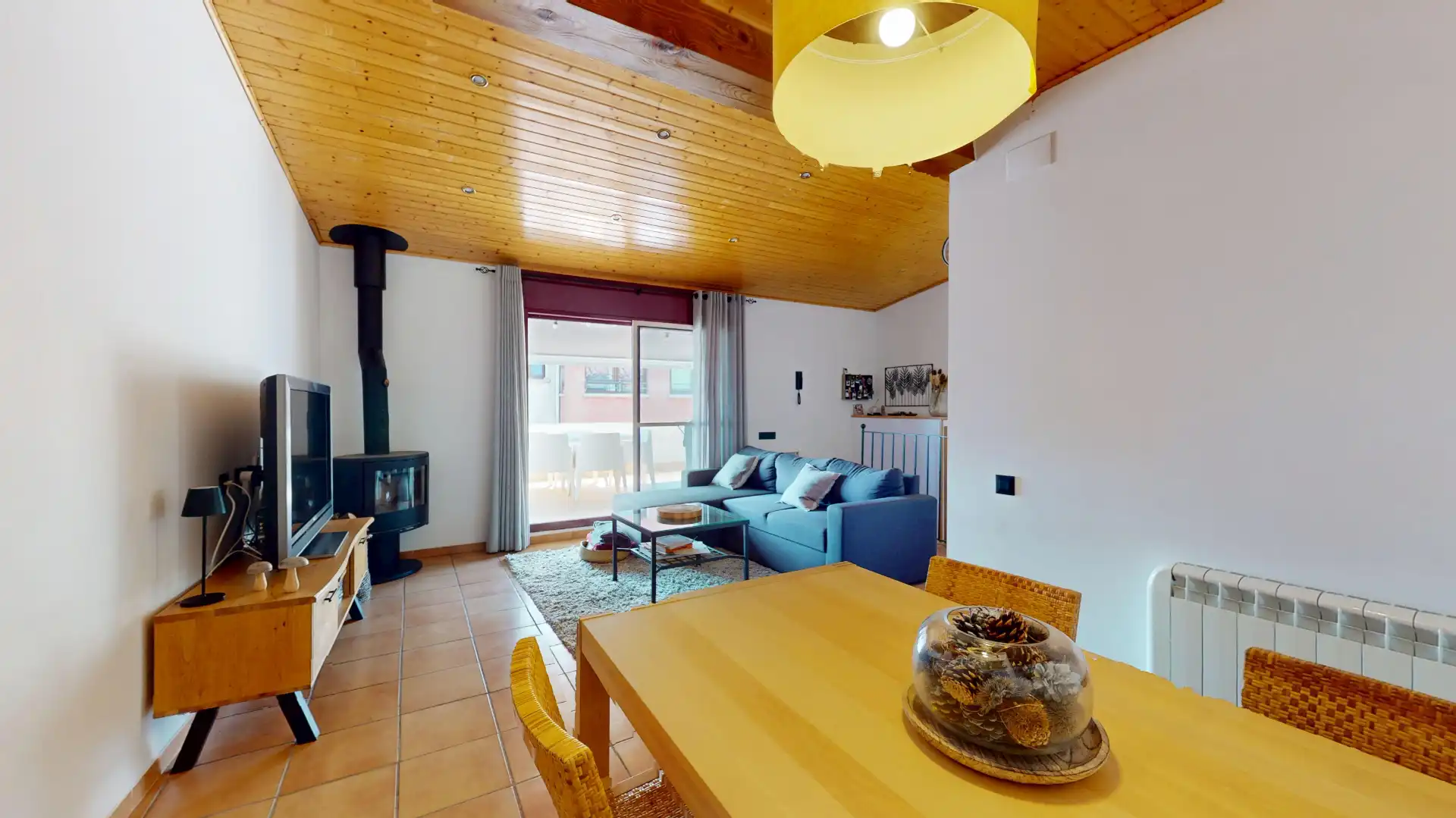 Sala de estar de Piso en venta en Prades con Calefacción, Terraza y Horno