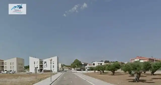Casa amb jardí en venda a Calle JOSEP M BIARNES