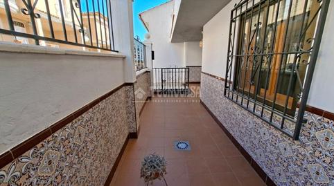 Foto 2 de Casa adosada en venda a Baza, Granada