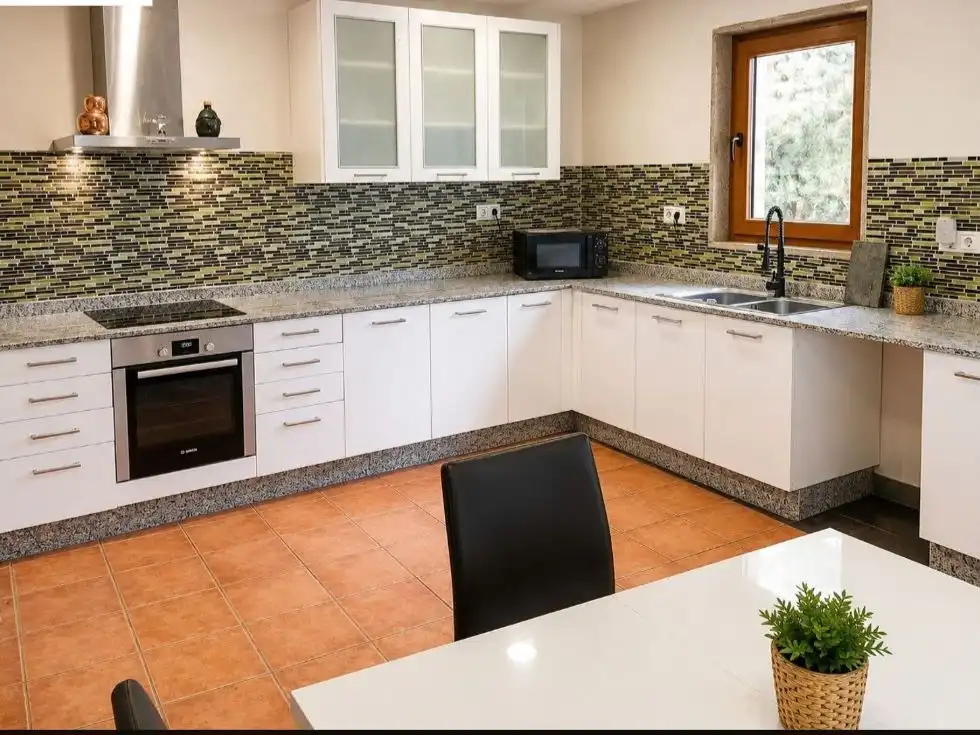Kitchen of Houses for sale in Caldas de Reis