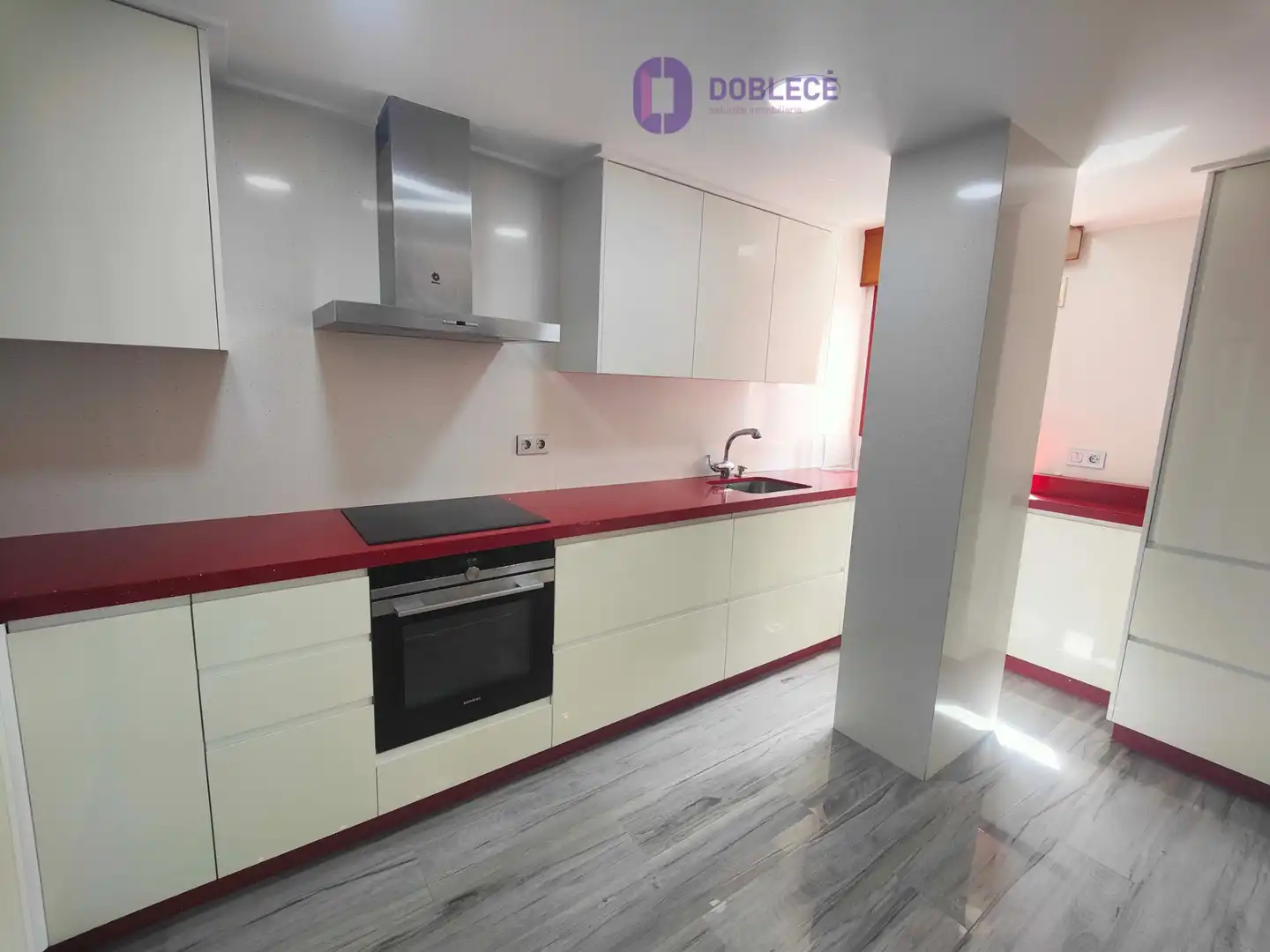 Cocina de Casa adosada en venta en Nigrán con Calefacción, Jardín privado y Parquet