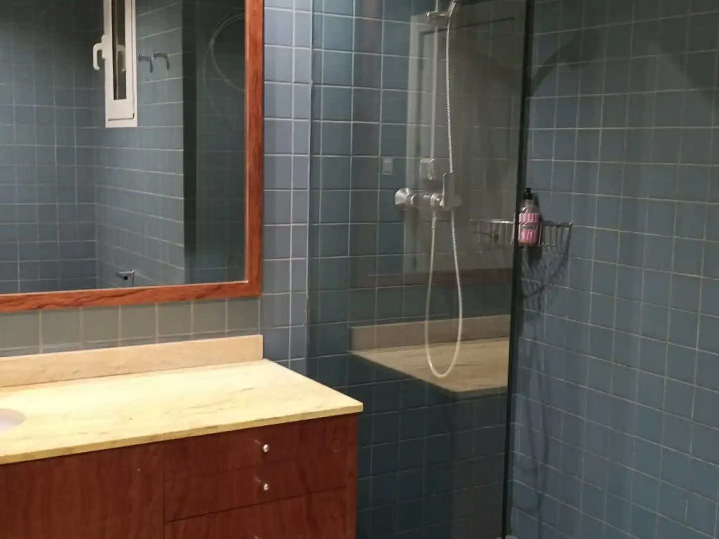 Baño de Piso de alquiler en Murcia con Aire acondicionado, Calefacción y Amueblado