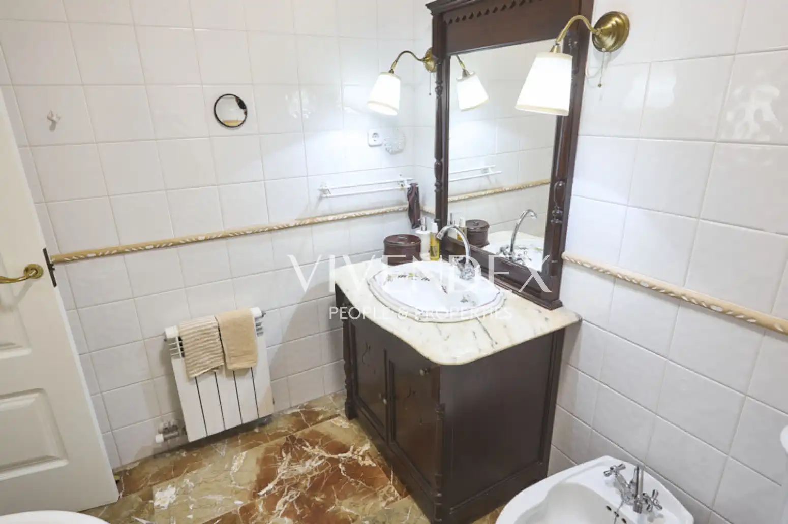 Bathroom of Houses for sale in Sant Vicenç Dels Horts  with Terrace
