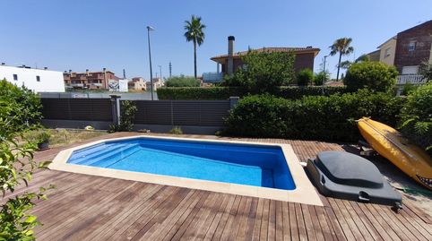 Foto 3 de Casa adosada en venta en Carrer la Roca, 20, Jardins de Vilafortuny- Mas d'en Bosch, Cambrils