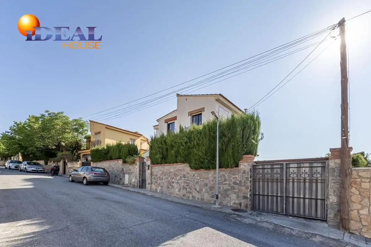 Casa o xalet en venda a Gójar