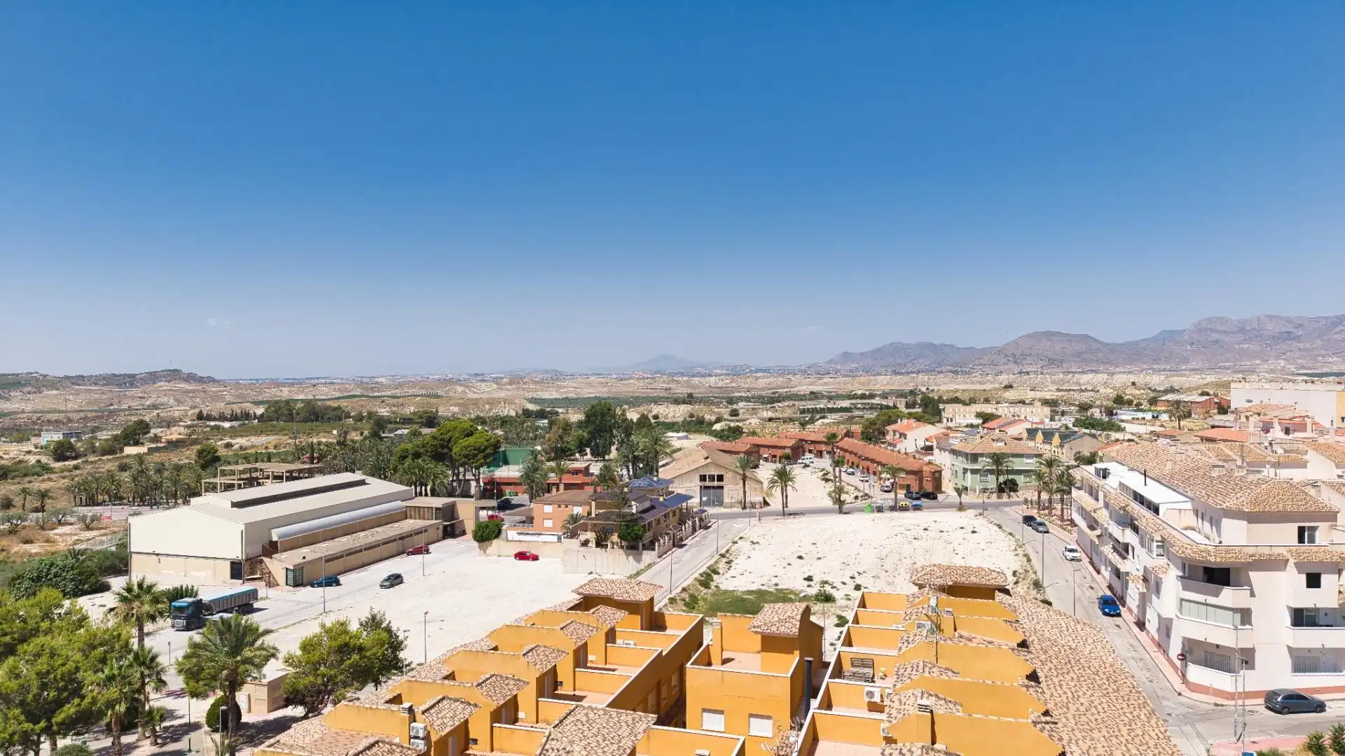 Vista exterior de Casa adosada en venta en Abanilla con Aire acondicionado, Terraza y Trastero