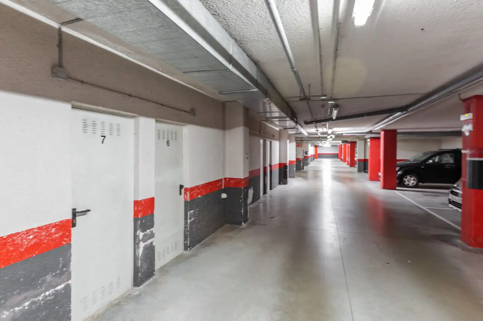 Parkplatz von Wohnung zur Miete in  Pamplona / Iruña mit Heizung und Abstellraum