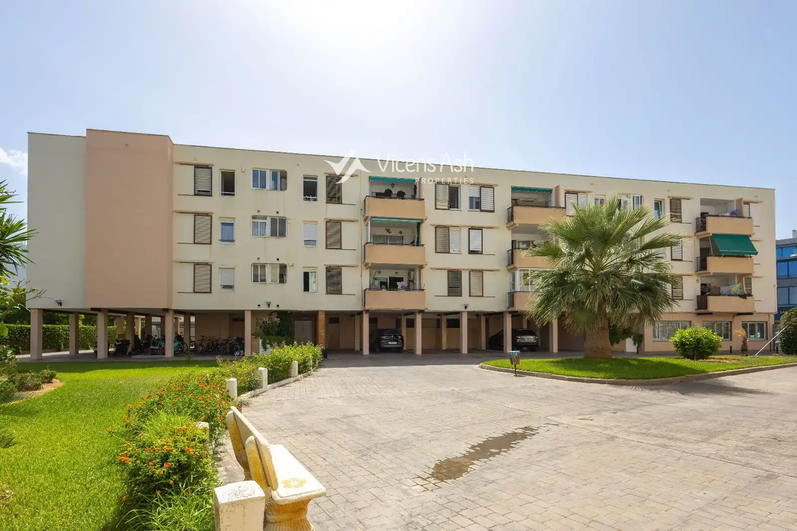 Vista exterior de Apartament en venda en Jávea / Xàbia amb Terrassa i Moblat