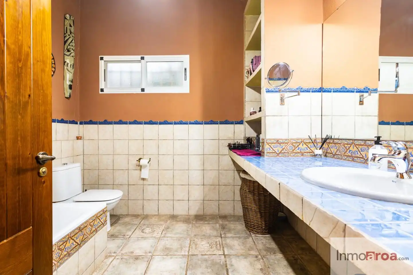 Baño de Finca rústica en venta en L'Alcora con Aire acondicionado, Terraza y Piscina