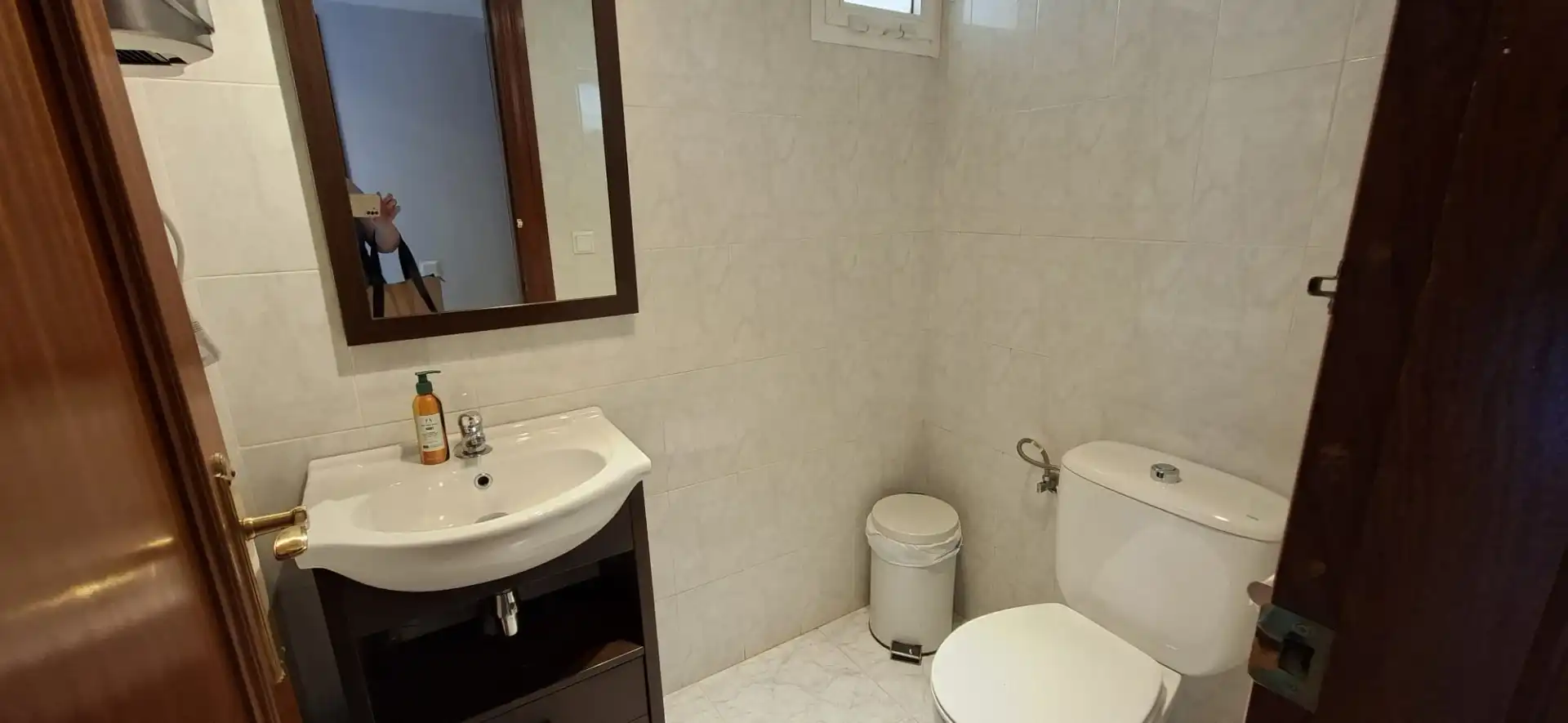 Bathroom of Flat for sale in Málaga  with Air Conditioner and Terrace
