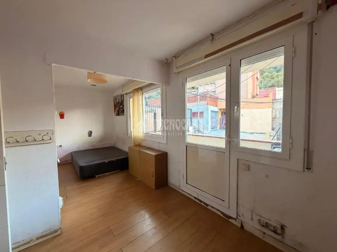 Bedroom of Study for sale in Barcelona  with Balcony and Community pool