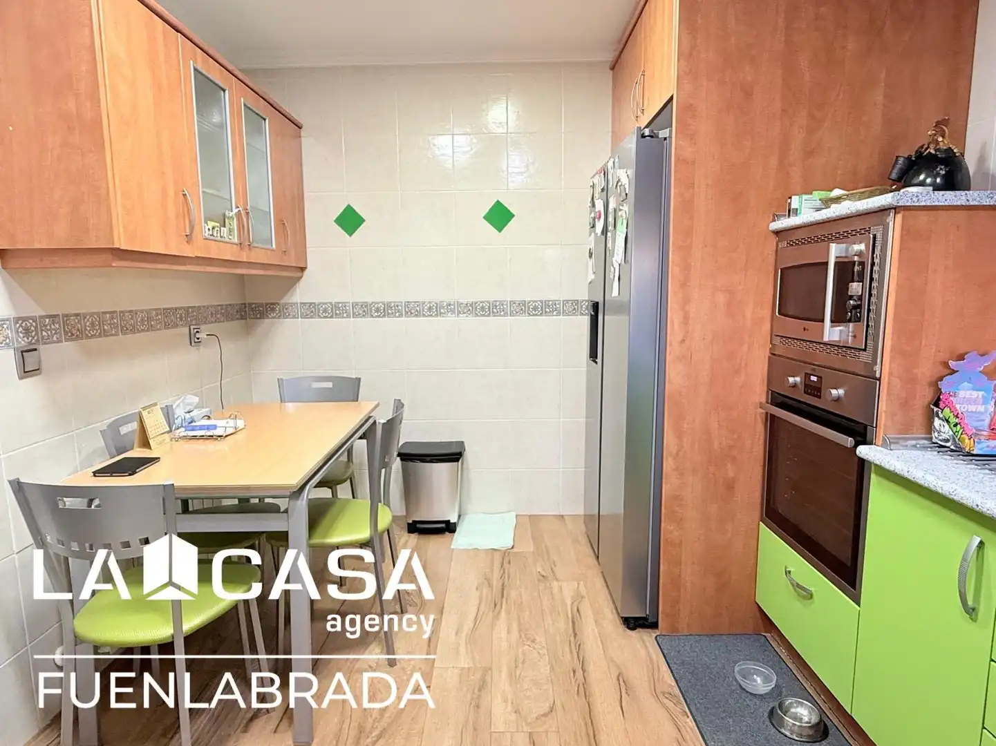 Cuina de Casa adosada en venda en Griñón amb Aire condicionat, Terrassa i Piscina