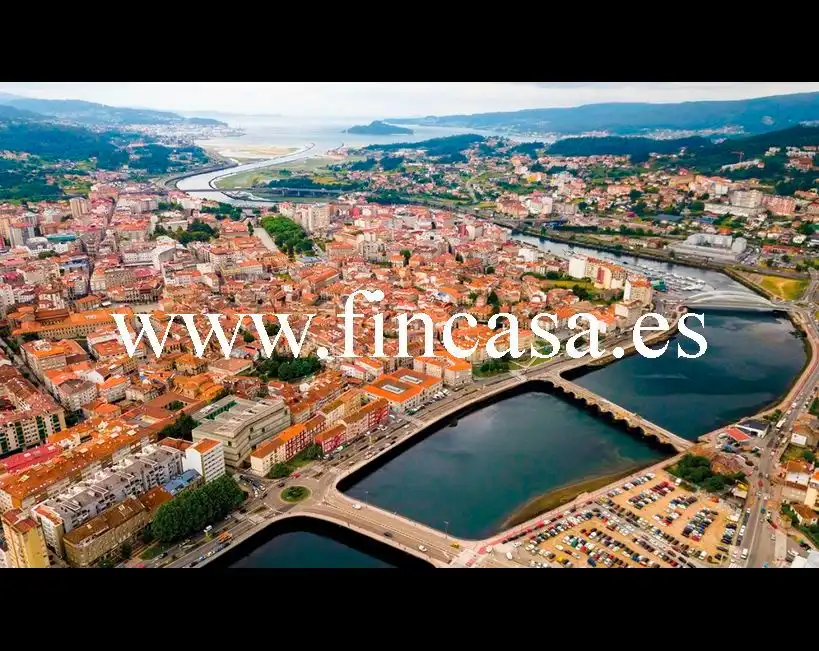 Edifici en venda en Pontevedra Capital 