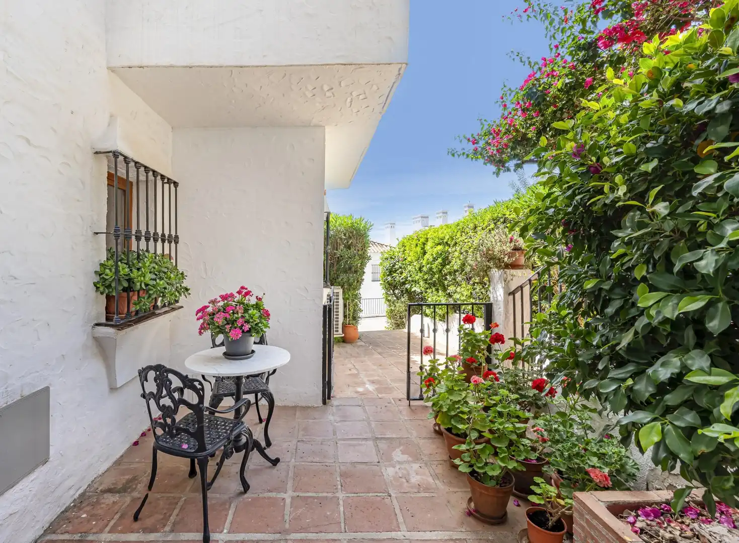 Apartament amb piscina en venda a Benahavís pueblo, imagen 13
