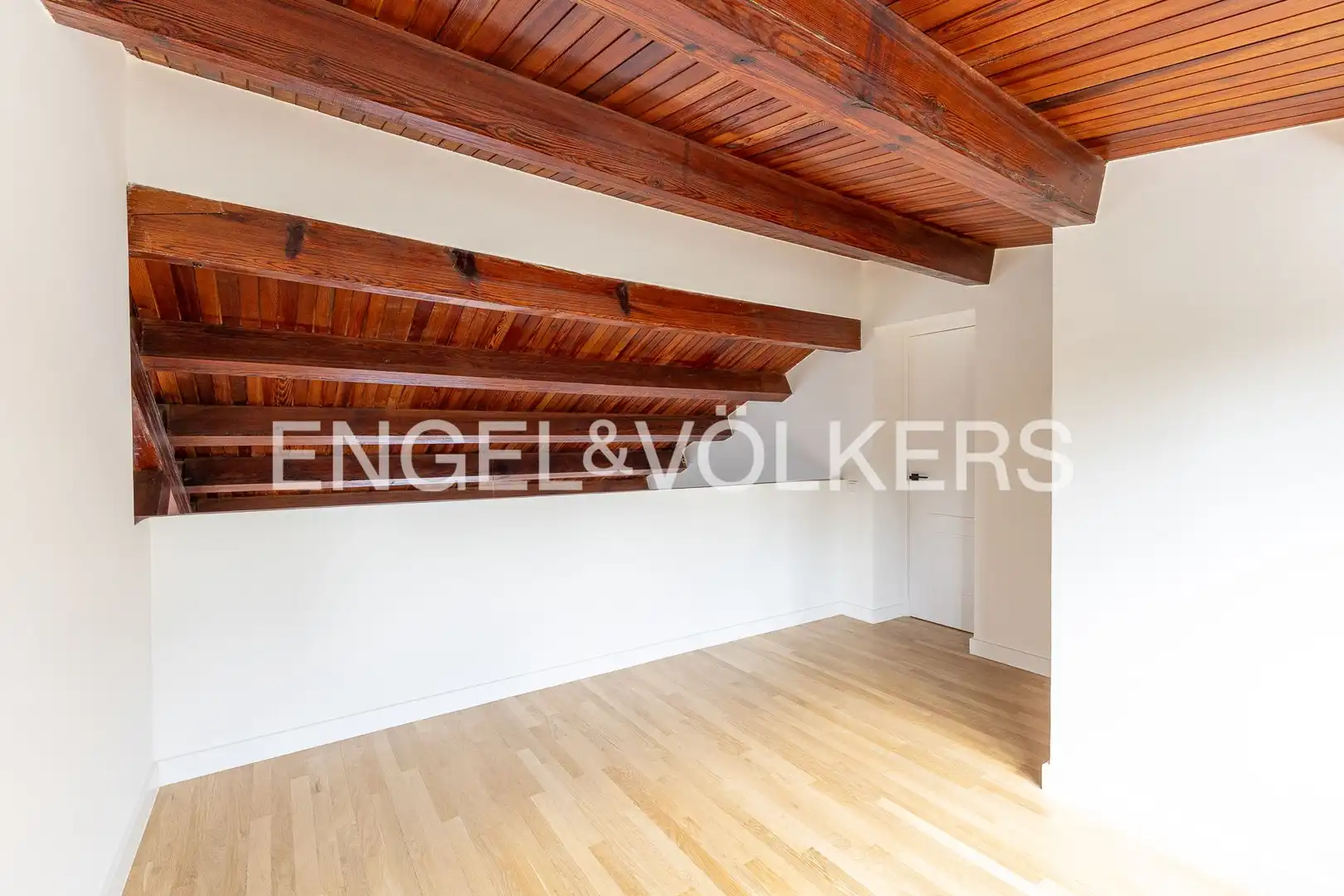 Houses for rent in Madrid  with Air Conditioner, Heating and Private garden