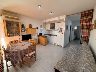 Appartement compact avec ascenseur à vendre à Calle CABANES 5