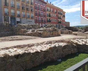 Vista exterior de Dúplex en venda en Talavera de la Reina amb Terrassa i Balcó