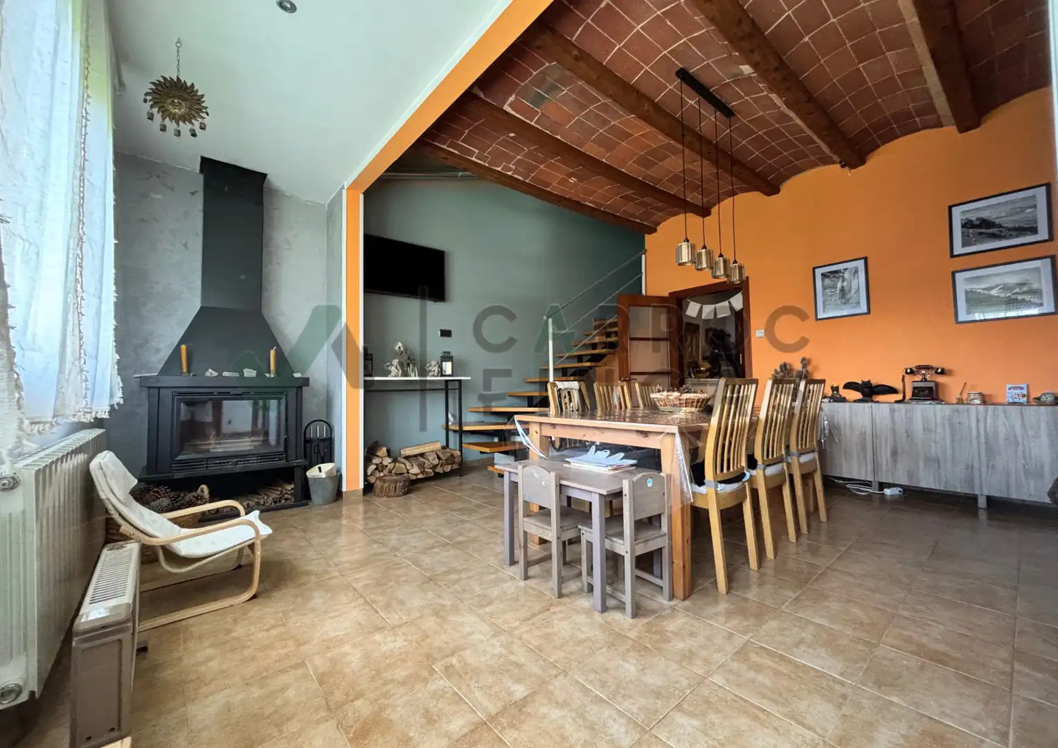 Cocina de Piso en venta en Sant Joan de les Abadesses con Calefacción, Amueblado y Horno