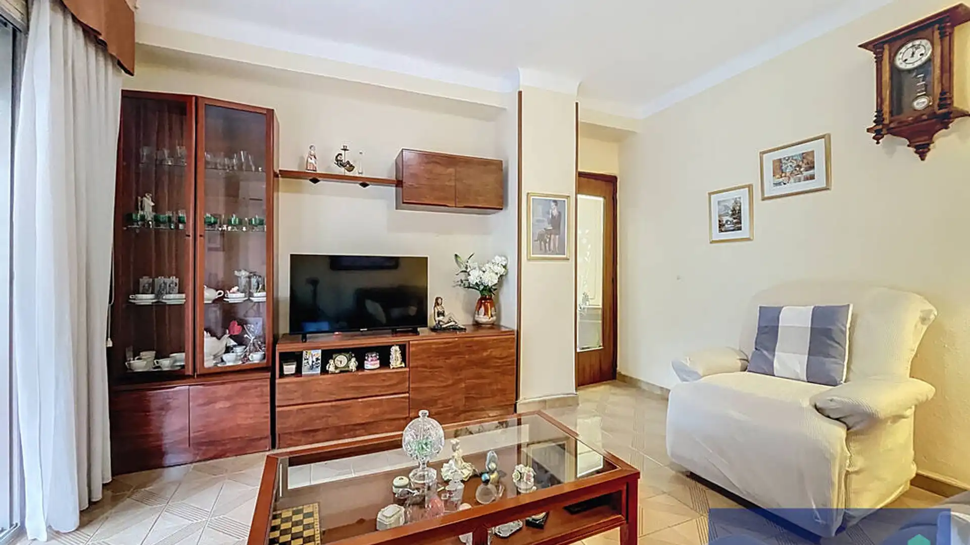 Living room of Flat for sale in Alicante / Alacant  with Air Conditioner, Terrace and Furnished