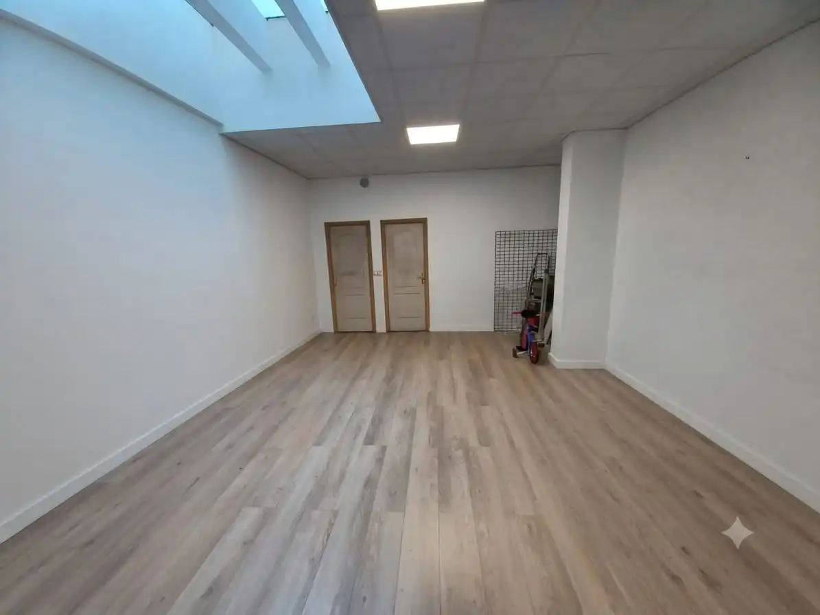 Local comercial en venta en Mercat, imagen 4