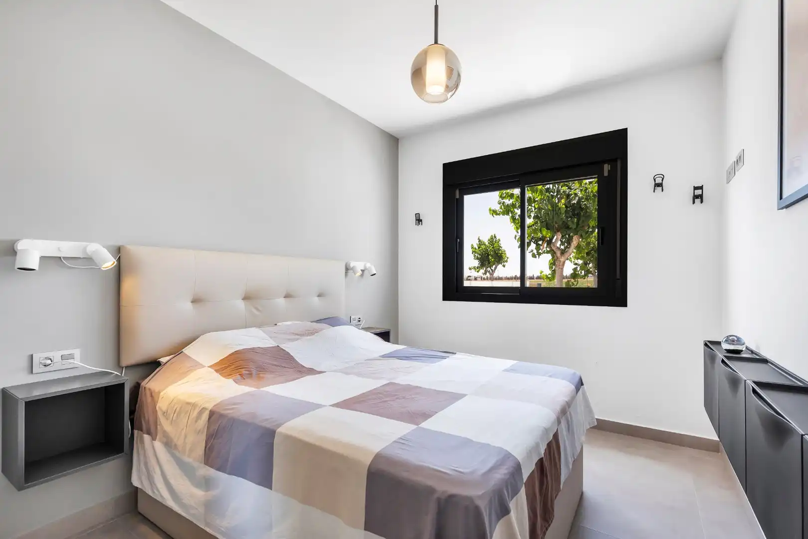 Bedroom of Ground floor for sale in Pilar de la Horadada  with Air Conditioner, Terrace and Swimming Pool
