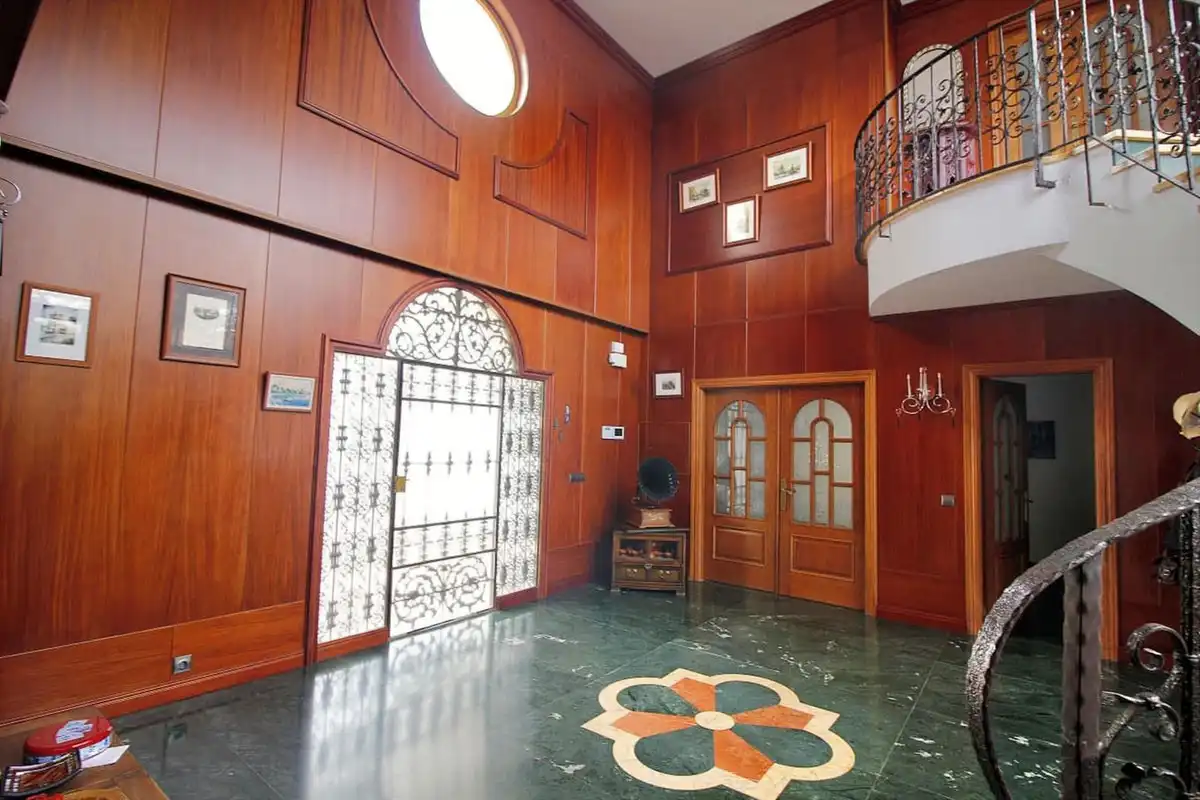 Chalet con piscina en venta en Torrequebrada, imagen 9