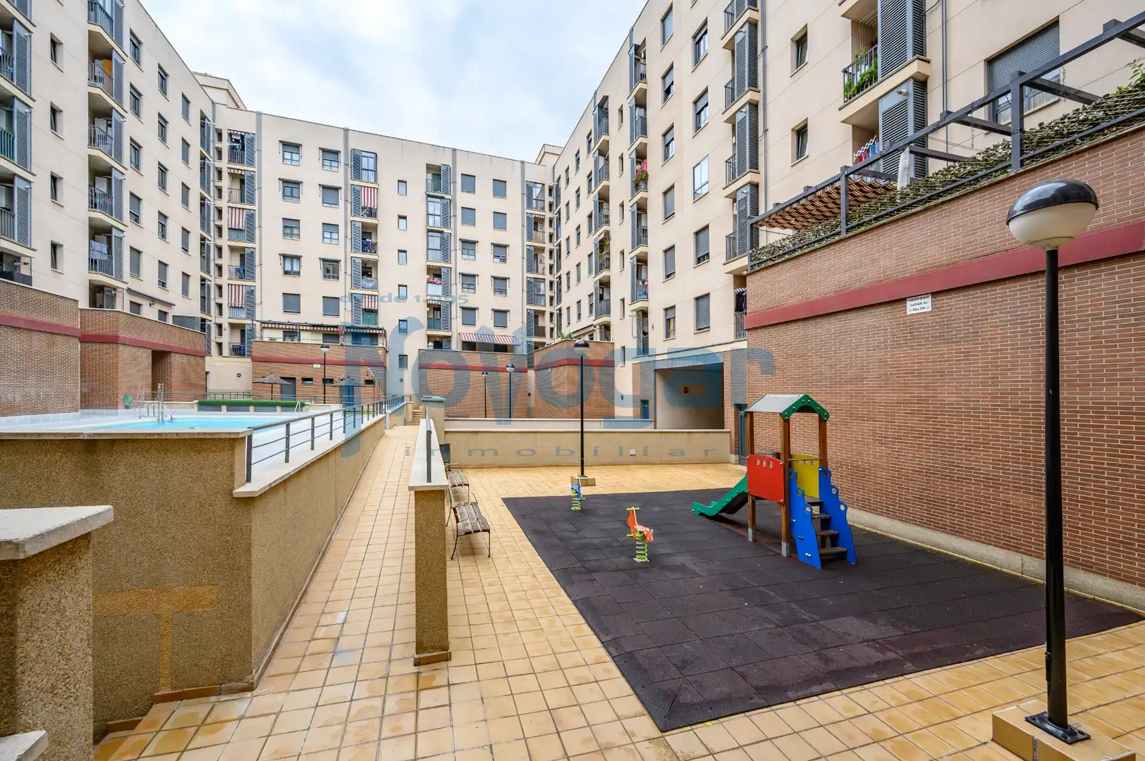 Terrace of Flat for sale in Móstoles  with Air Conditioner, Heating and Parquet flooring