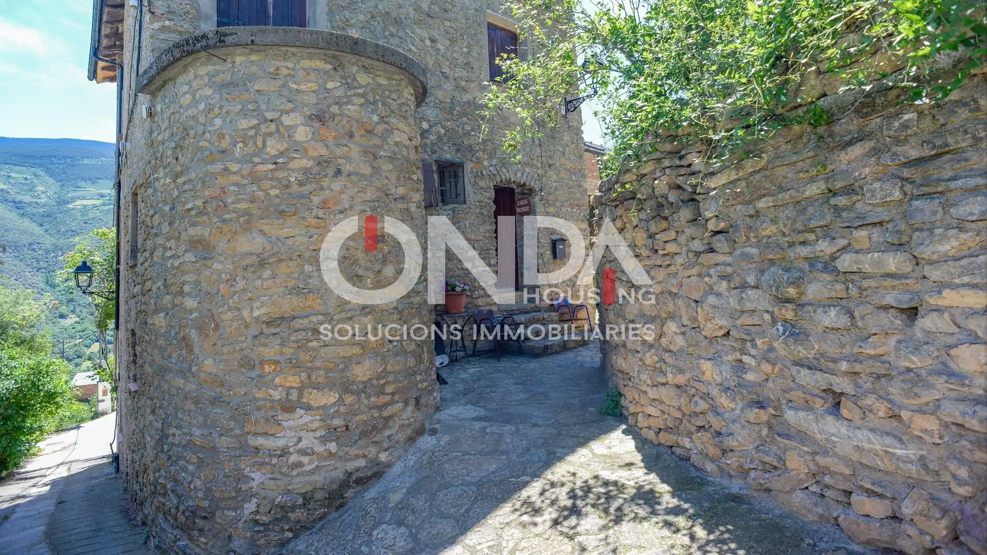Vista exterior de Casa o chalet en venta en Sort con Jardín privado, Terraza y Trastero