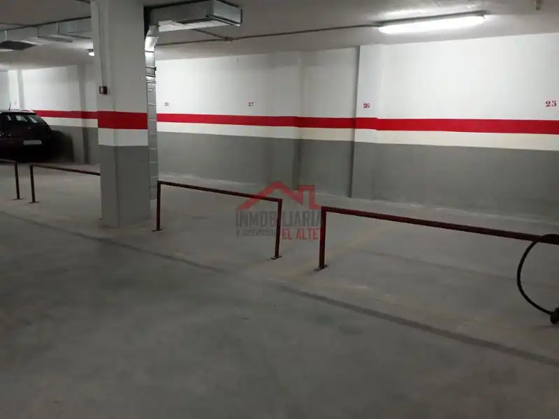 Garage zur Miete in Carrer Armada Espaṅola, 33, El Altet