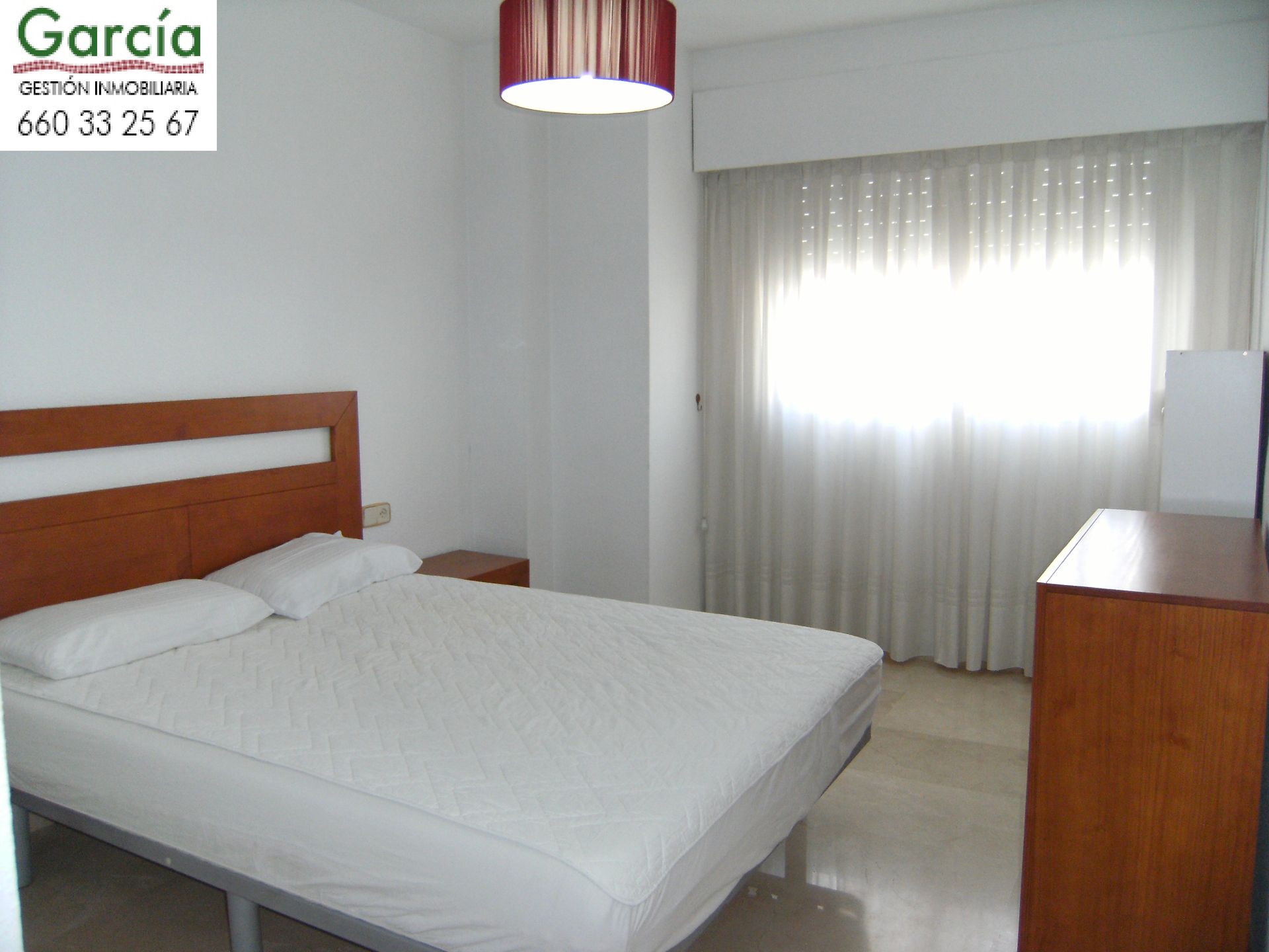 Habitación de Piso de alquiler en Alicante / Alacant con Aire acondicionado, Terraza y Amueblado