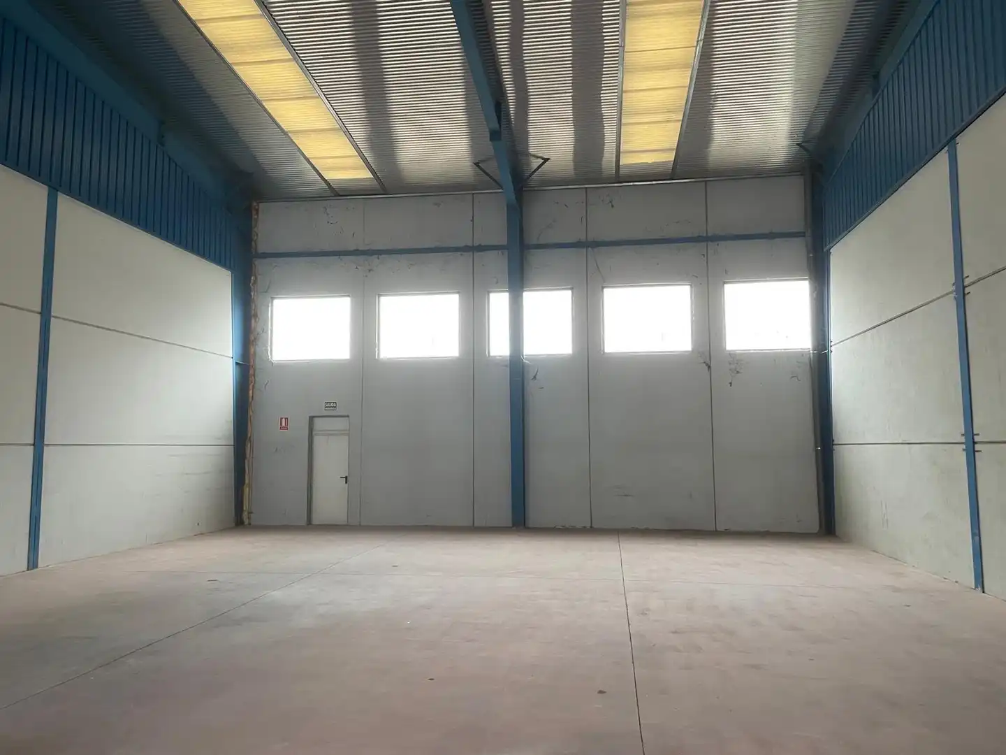Fabrikhallen zur Miete in Burgos