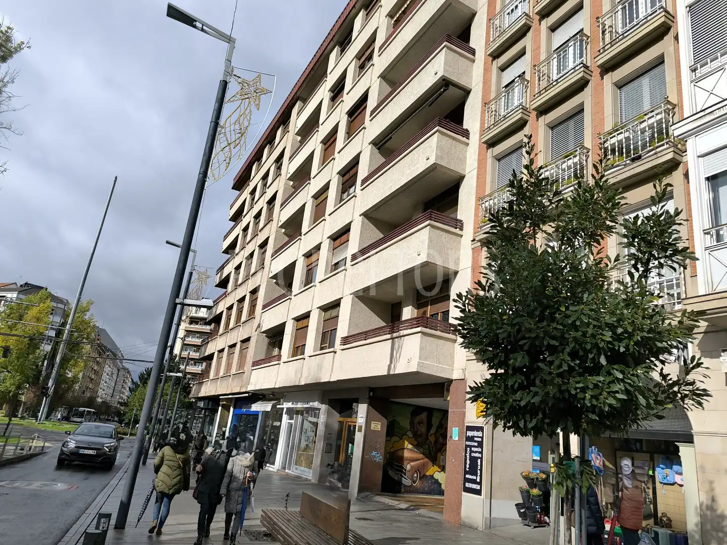 Vista exterior de Pis en venda en Vitoria - Gasteiz