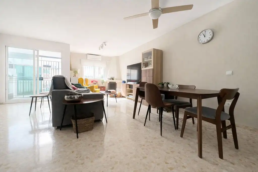 Casa aparellada en venda a Arroyo de la Miel, imagen 3