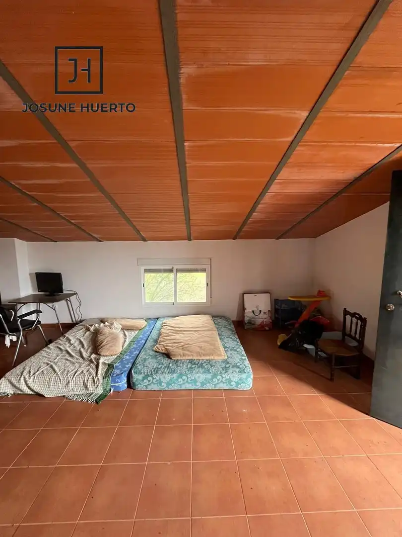 Habitación de Finca rústica en venta en Quintana de la Serena con Calefacción y Jardín privado