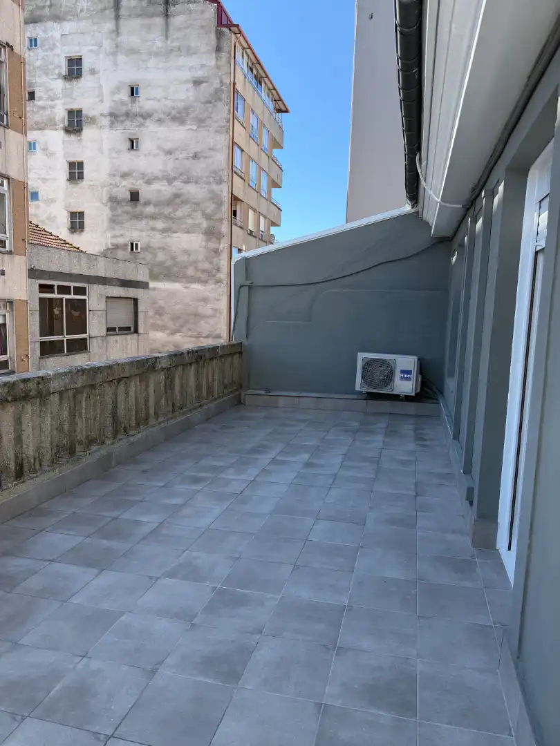 Terrasse von Wohnung zur Miete in O Carballiño   mit Klimaanlage, Terrasse und Möbliert