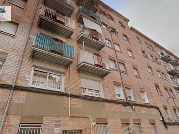 Pis amb balcó en venda a Calle  DEL  BAGES,