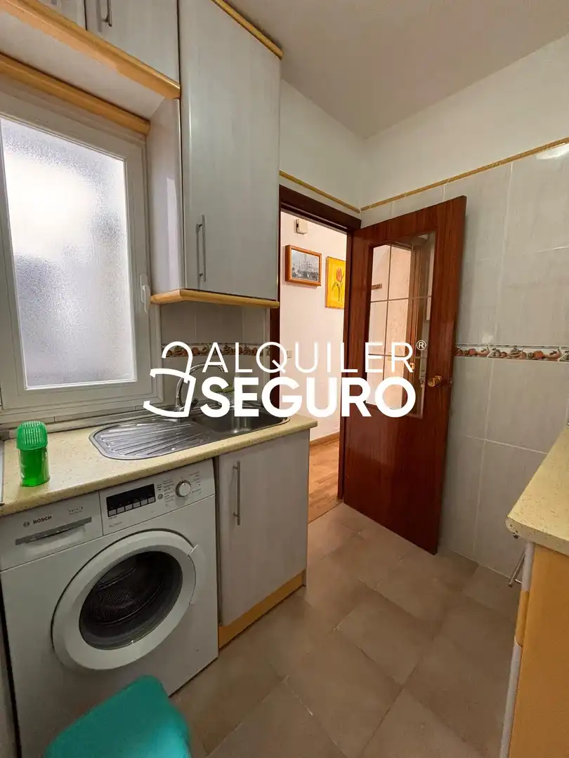 Küche von Wohnung zur Miete in Puente de Vallecas