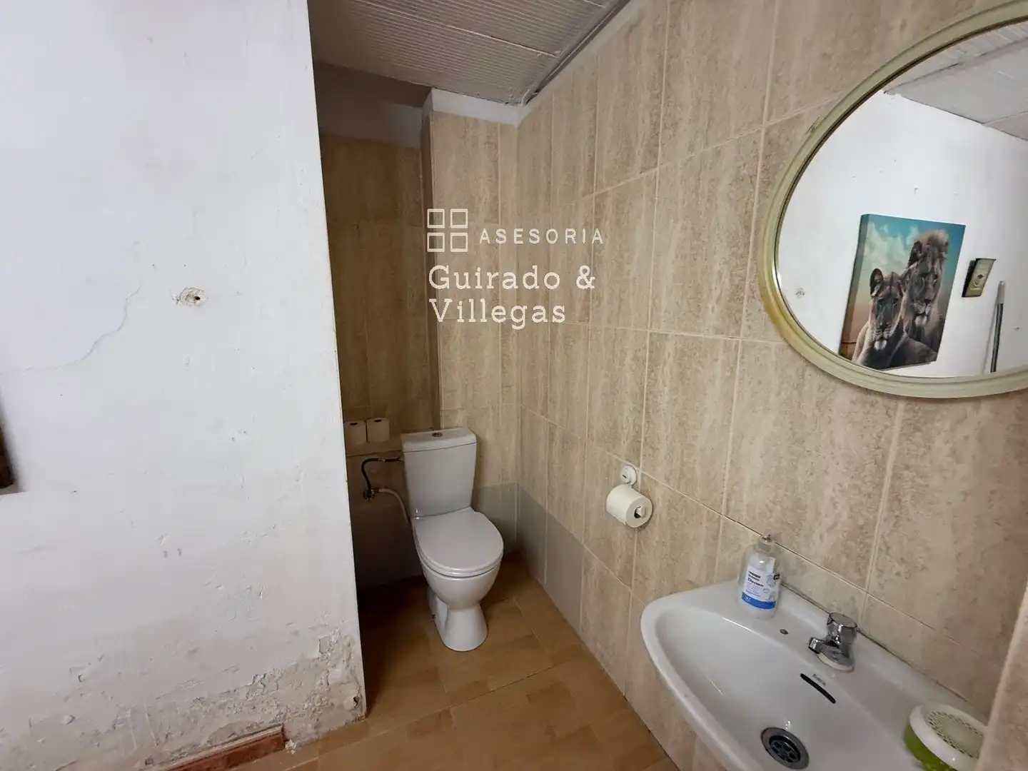 Baño de Local en venta en Barcelona